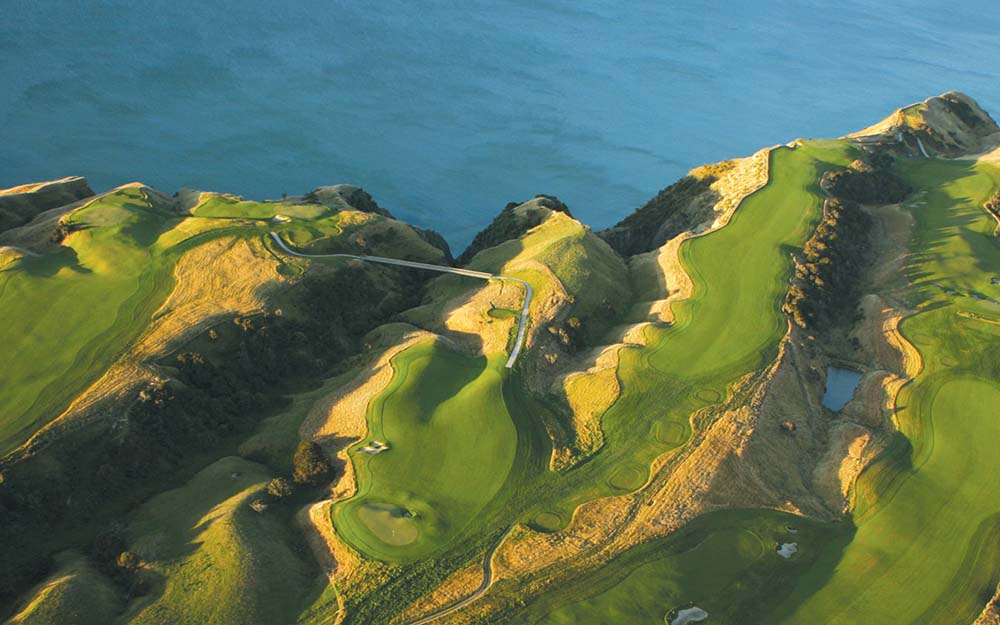 Explore North Island through this custom golf tour!