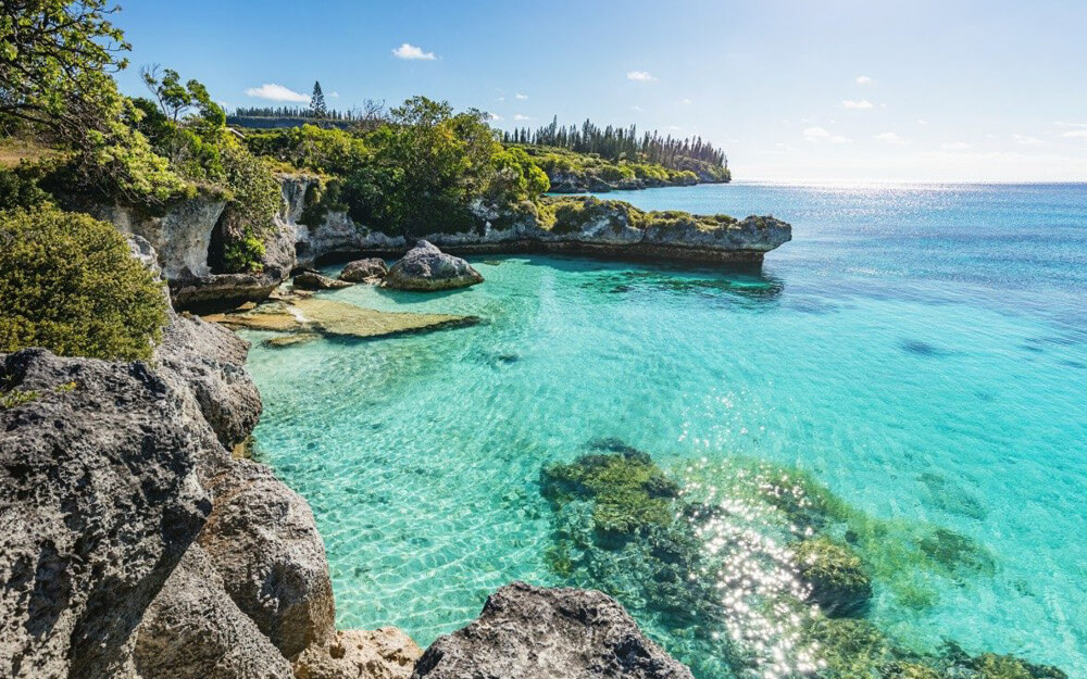 Explore New Caledonia through this custom golf tour!